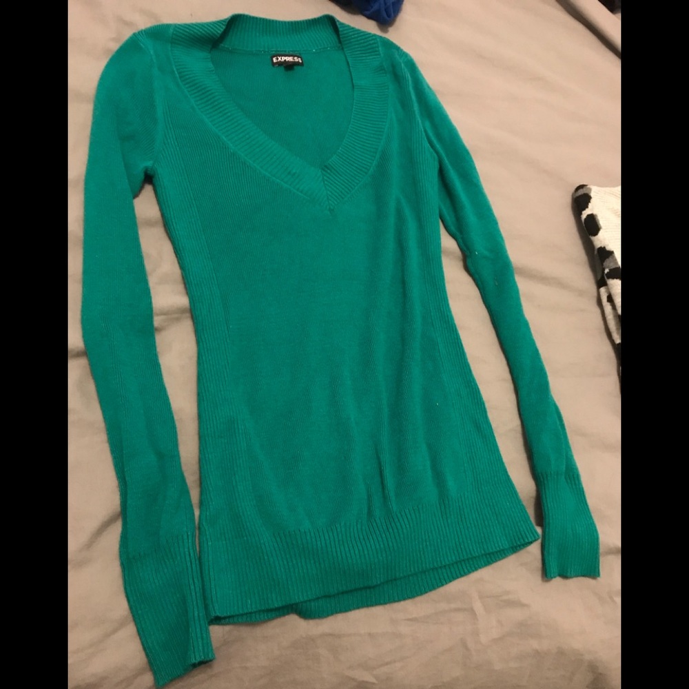 Express green sweater